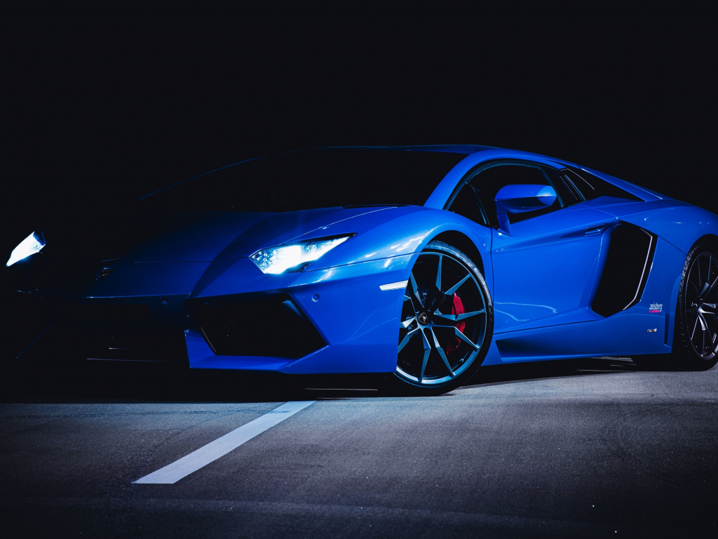 sports-car-blue-lamborghini